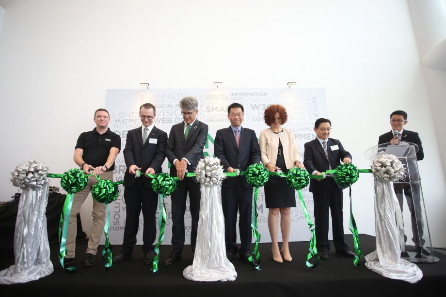 MANN+HUMMEL inaugura un laboratorio del Internet de las Cosas industrial (IoT) a nivel mundial en Singapur